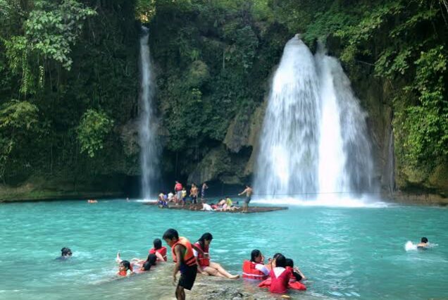 Moalboal & Kawasan Falls Tour